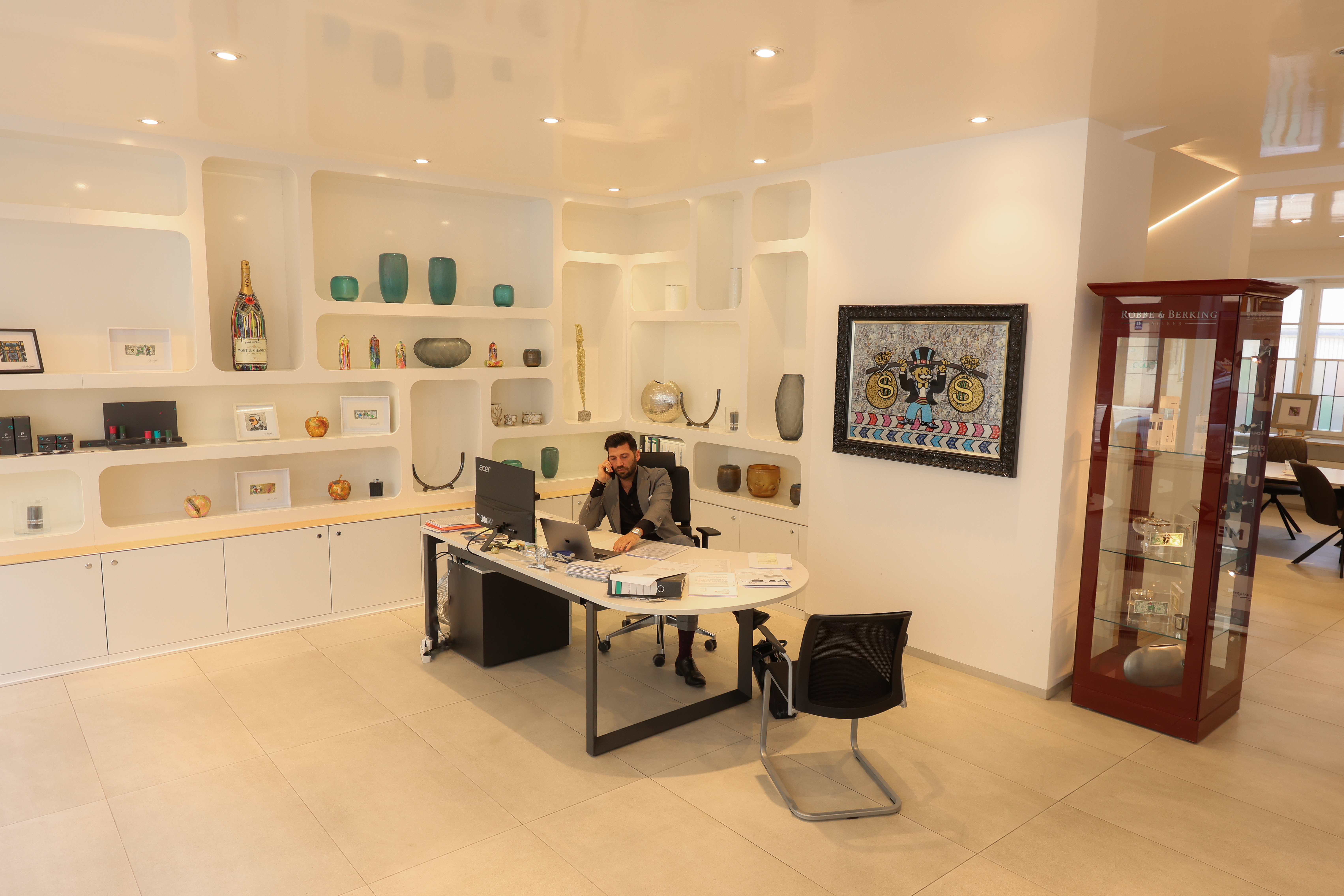 House-of-FInance-4-Fertig